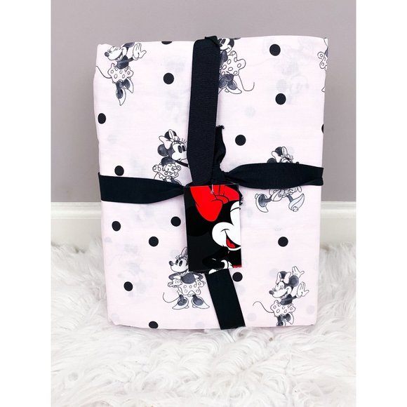 Pottery Barn Kids Bedding Pottery Barn Disney Minnie Mouse Pink
